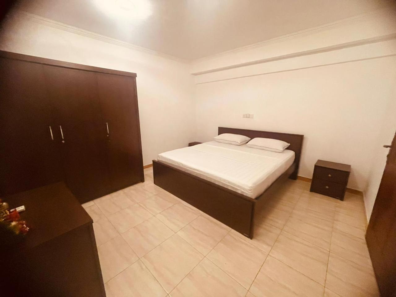 Hotel Mila Boutique Airport Seeduwa Esterno foto