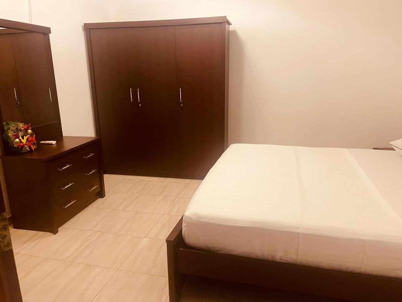 Hotel Mila Boutique Airport Seeduwa Esterno foto